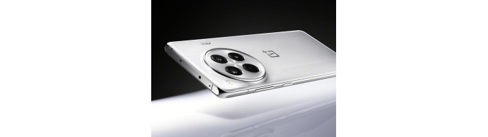 Не дожидаясь презентации: OnePlus показала внешний вид OnePlus Ace 3 Pro